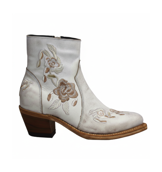 5.5" Ladies Western Bootie Antique White (#9405) - Silverado Boots